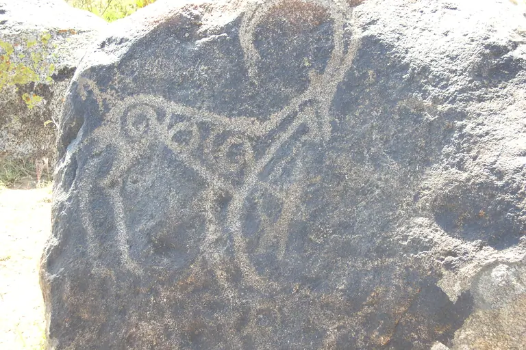 Petroglyph gallery Cholpon-Ata