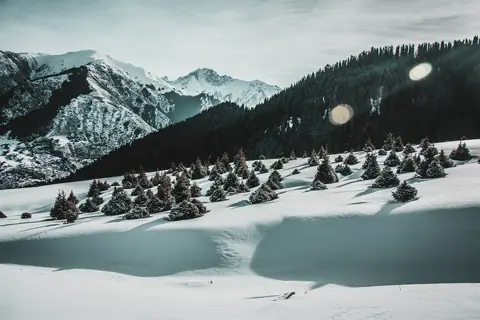 Skitouring at Ak Tash - Nomad's Land yurt camp