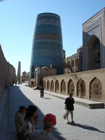 Kalta Minor blue minaret