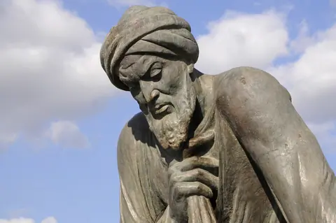 Muḥammad ibn Mūsā al-Khwārizmī