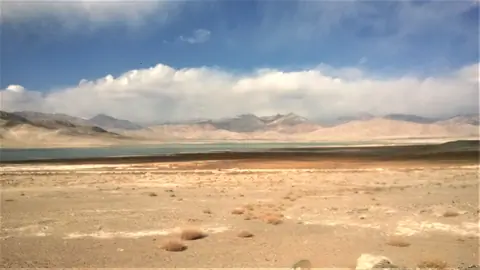 Sasyk Kel lake on Alichur plateau in Pamir range