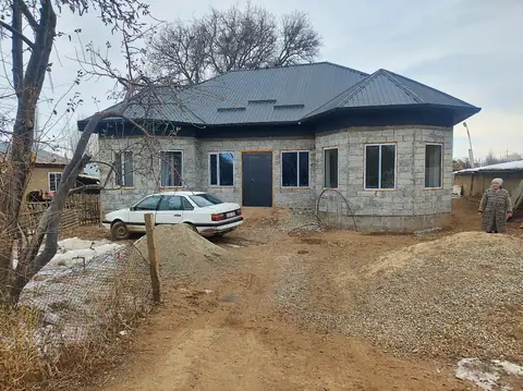 Homestay Nazira in Svetaya Polyana Village 