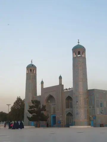 Minarets of blue mosque of Mazar-i-sharif, Mazar-e-sharif, Mazar i sharif