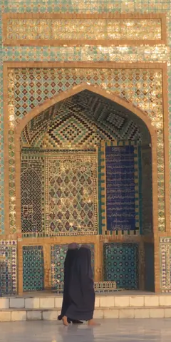 The blue mosque of Mazar-i-sharif, Mazar-e-sharif, Mazar i sharif