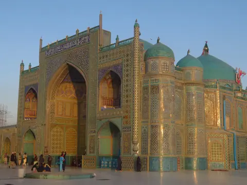 The blue mosque of Mazar-i-sharif, Mazar-e-sharif, Mazar i sharif