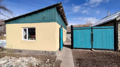 Homestay Zholdoshbek in Chon-Kyzyl-Suu Village 