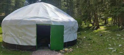 Yurt camp Tilek Jeti-Oguz village