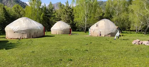 Yurt camp Ymyt, Kok-Jaiyk