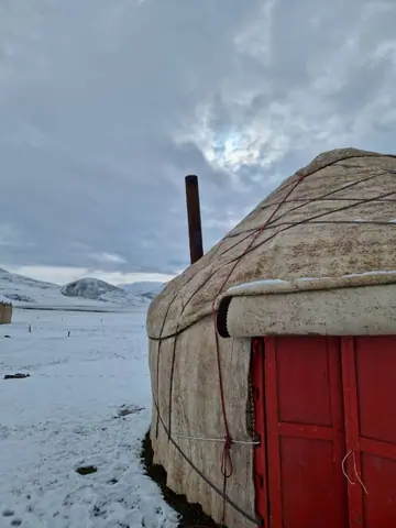 Yurt camp Meder