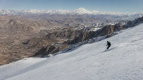 Ski touring adventure in Bamyan’s remote valleys