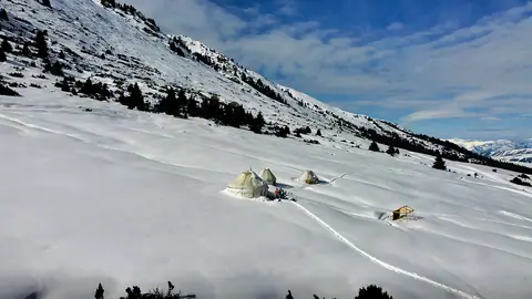 Eki chat yurt camp