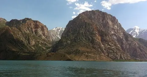 iskenderkul_hat_lake1