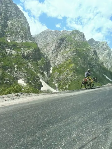 Mountain riding in Tajikistan