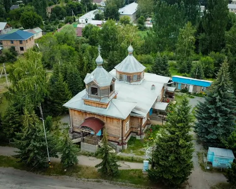 Church in the village of Teplokluchenko