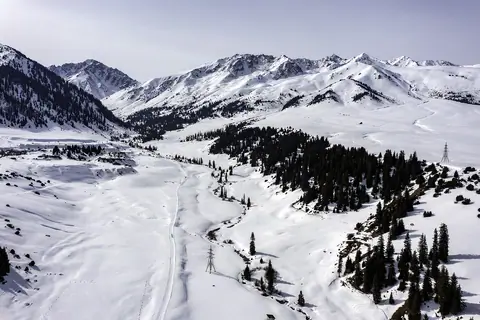Snowy mountains in Jergalan