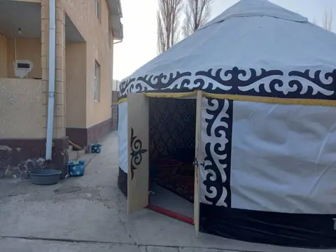 Yurt camp Ak-sai