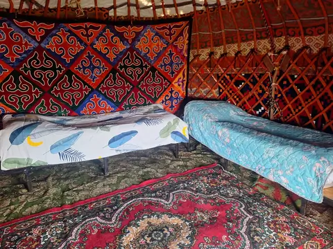 Yurt camp Zalkar