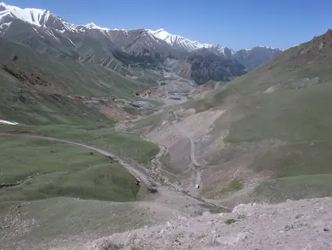 Karakitchi pass