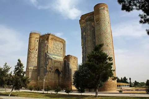 Vestiges de Ak Sarai, le Palais de Tamerlan