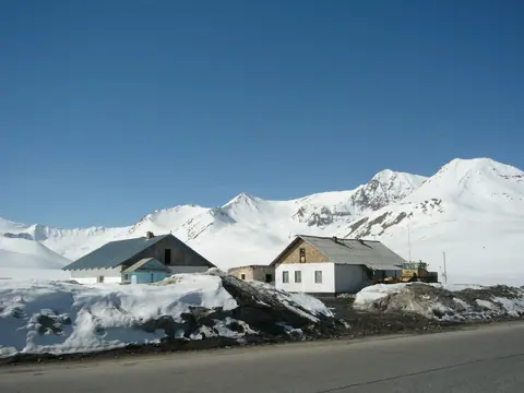 Ala-Bel pass