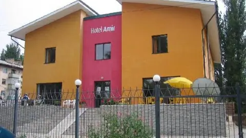 Amir Hotel, Karakol