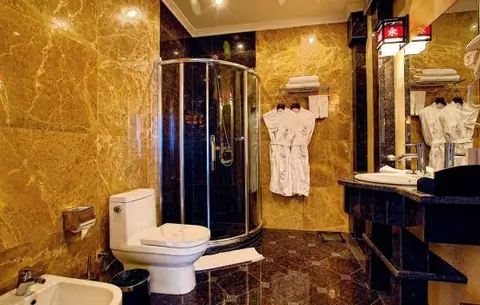 bathroom_jannat.jpg