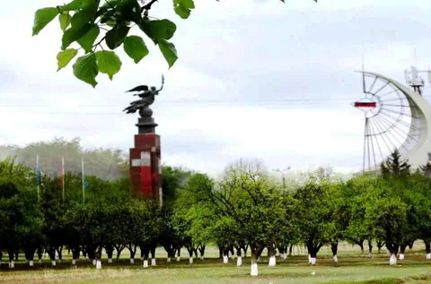 Batken Square.jpg