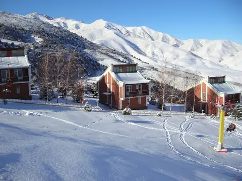 Mountain Hotel, Kashka Suu