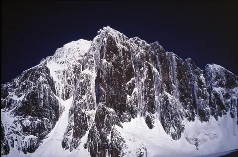 Kyzyl Asker peak