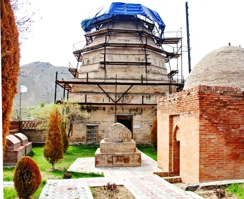 Shah Fazil mausoleum