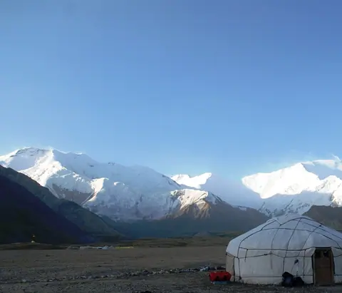 Yurt at BC peak Leniin