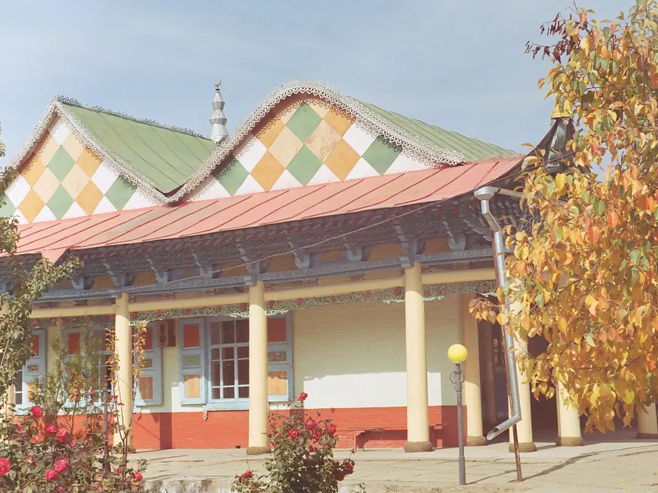Karakol Dungan Mosque