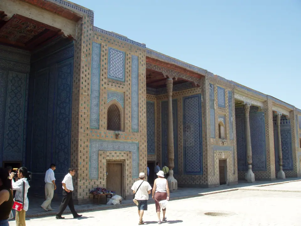 Tosh-hovli palace in Khiva 