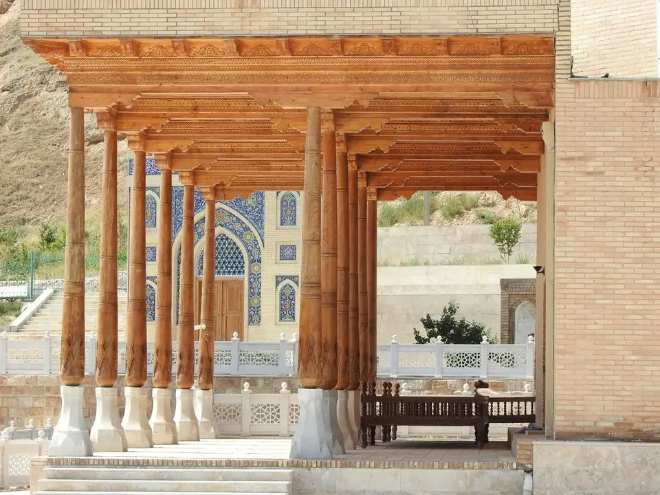 Nurata Chashma religious complex