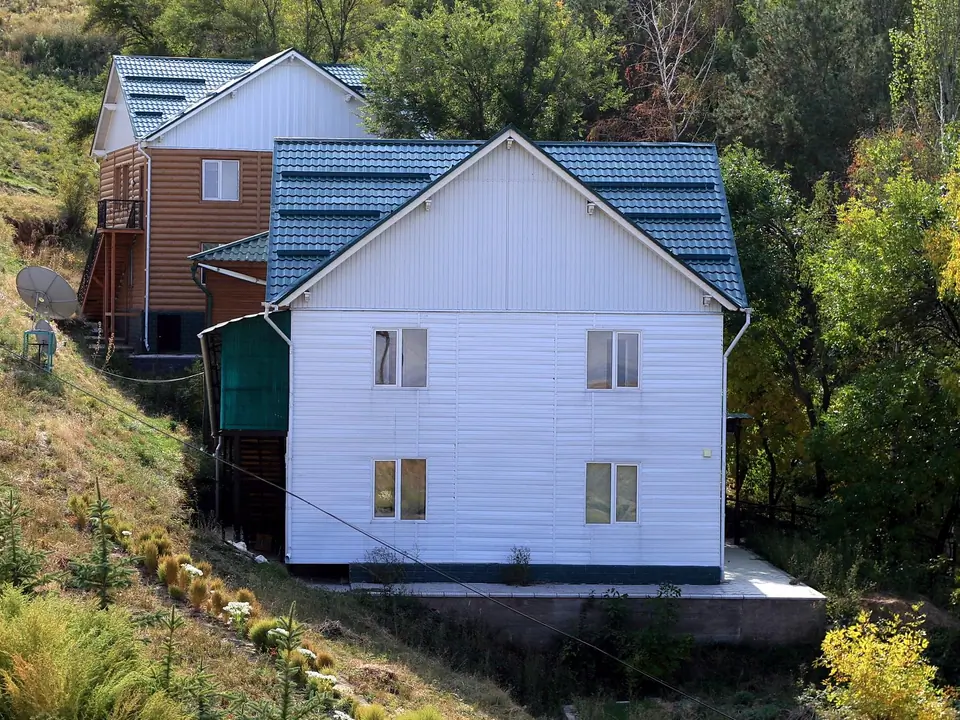 Hotel and cottages of Orlovka ski resort