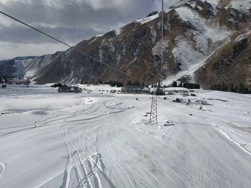 A small ski resort situated in the Kichi Kemin valley