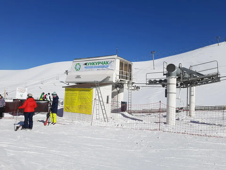 Bottom chairlift of Chunkurchak