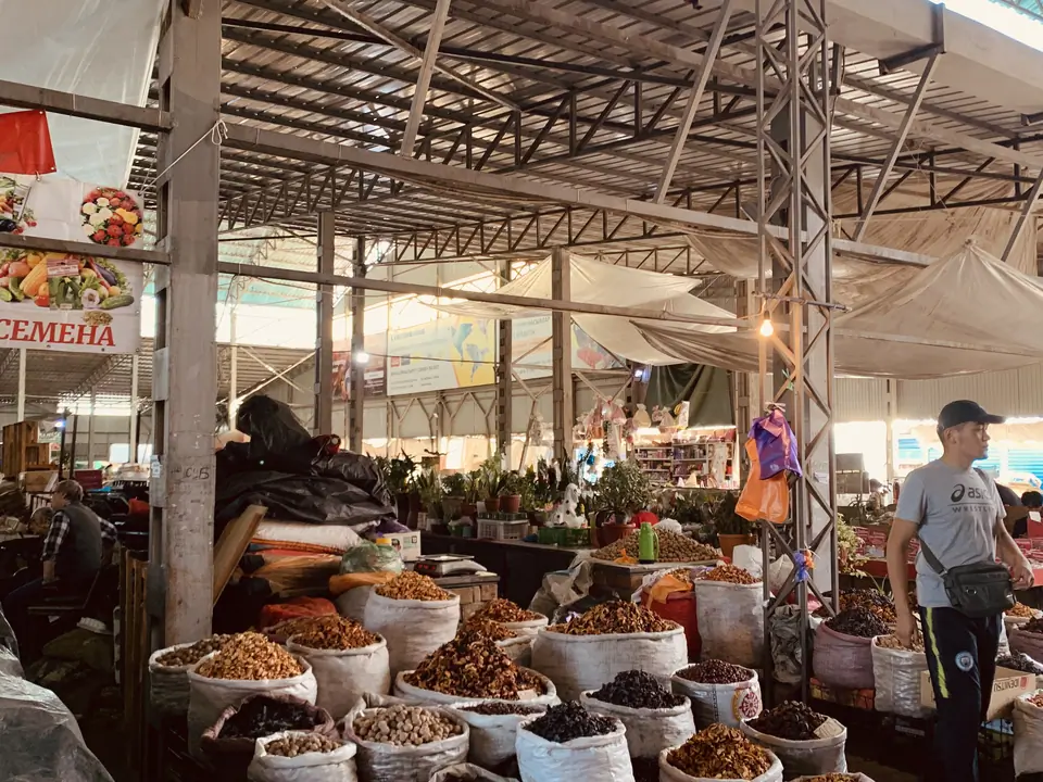 Osh market