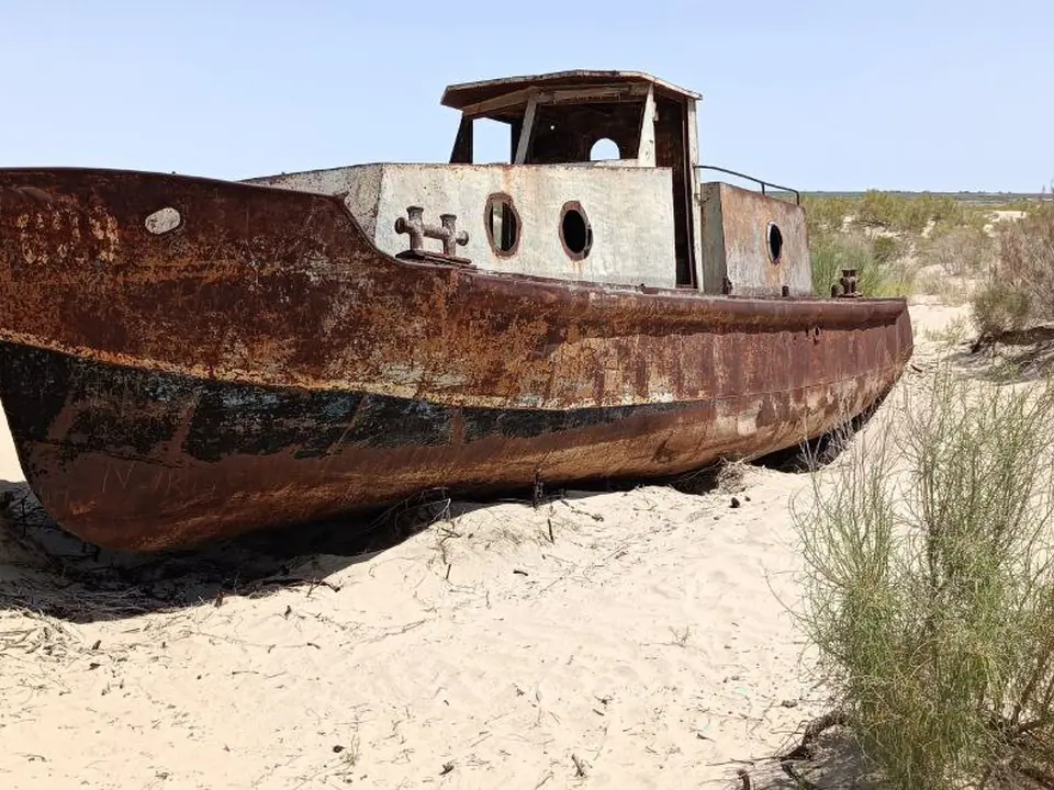 The Moynaq Cemetery Ship, also known as the Moynaq Ship Graveyard, is a haunting and symbolic sight located in the town of Moynaq in Uzbekistan