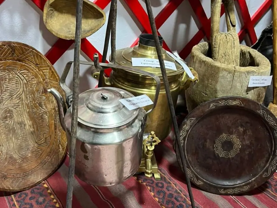 CBT Talas museum of handrails