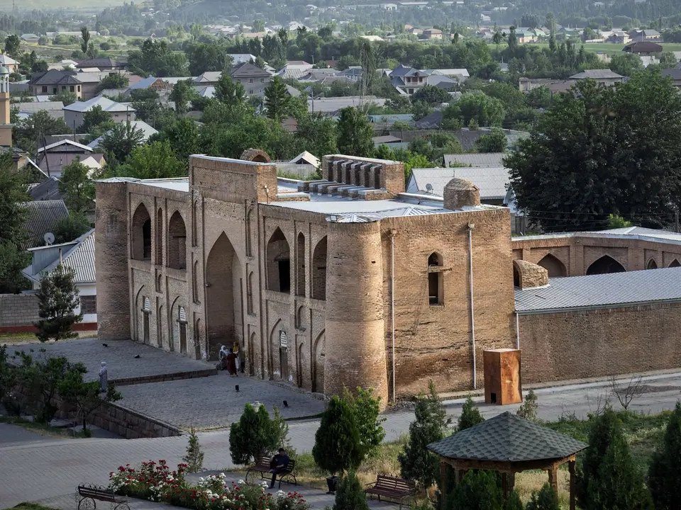 Historic complex of Hissor