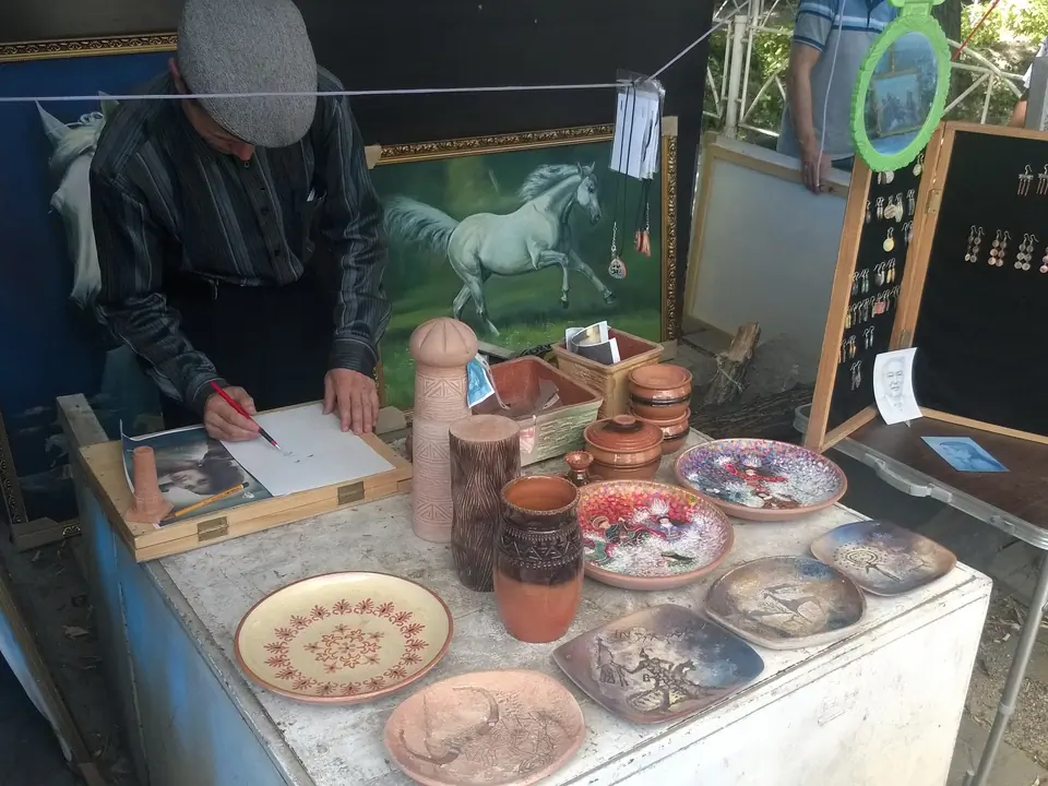 open street art gallery