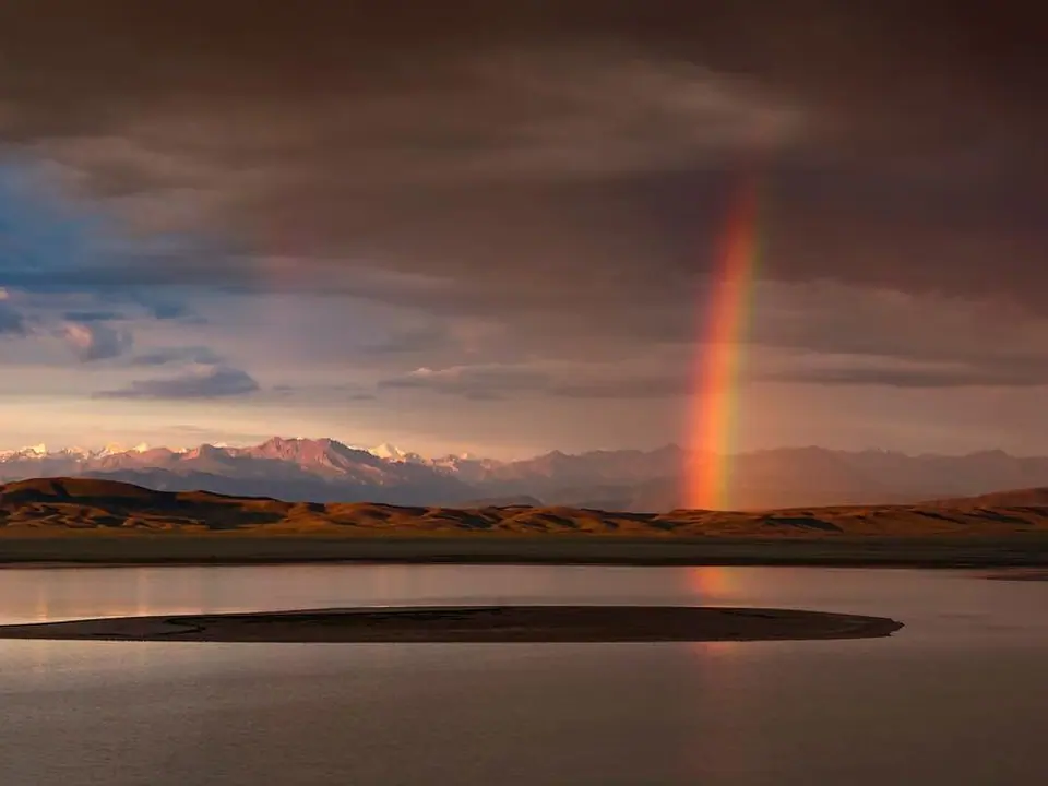 Tuz-Kol dead lake