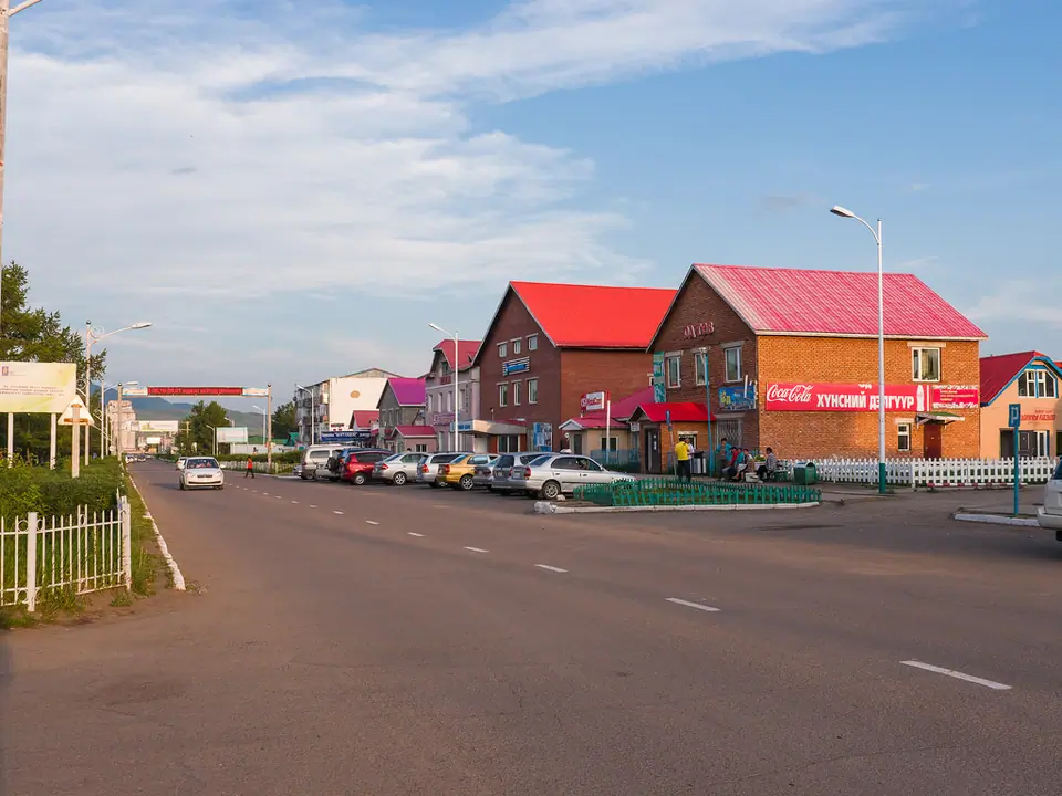 Main road, Bulgan