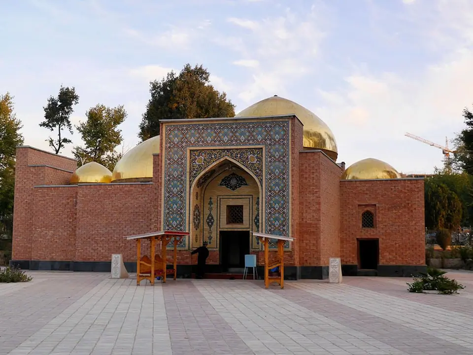 Hamadoni mausoleum, Kulob