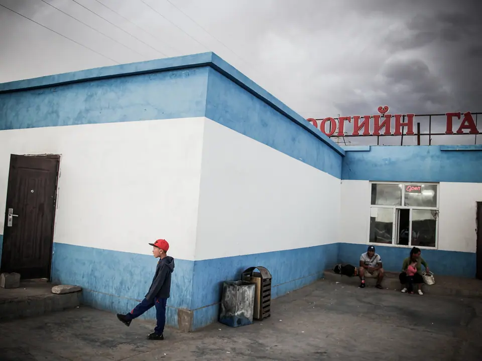 Street scene in Mandalgovi