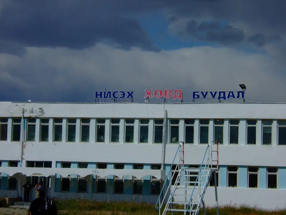 Khovd airport