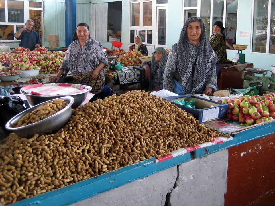 Bazar in Uzgen