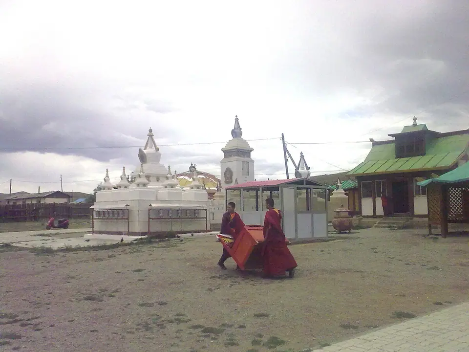 Arvaikheer Monastery