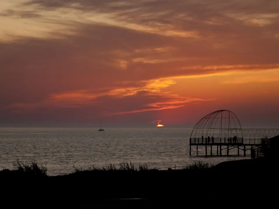 Sunset, Aktau